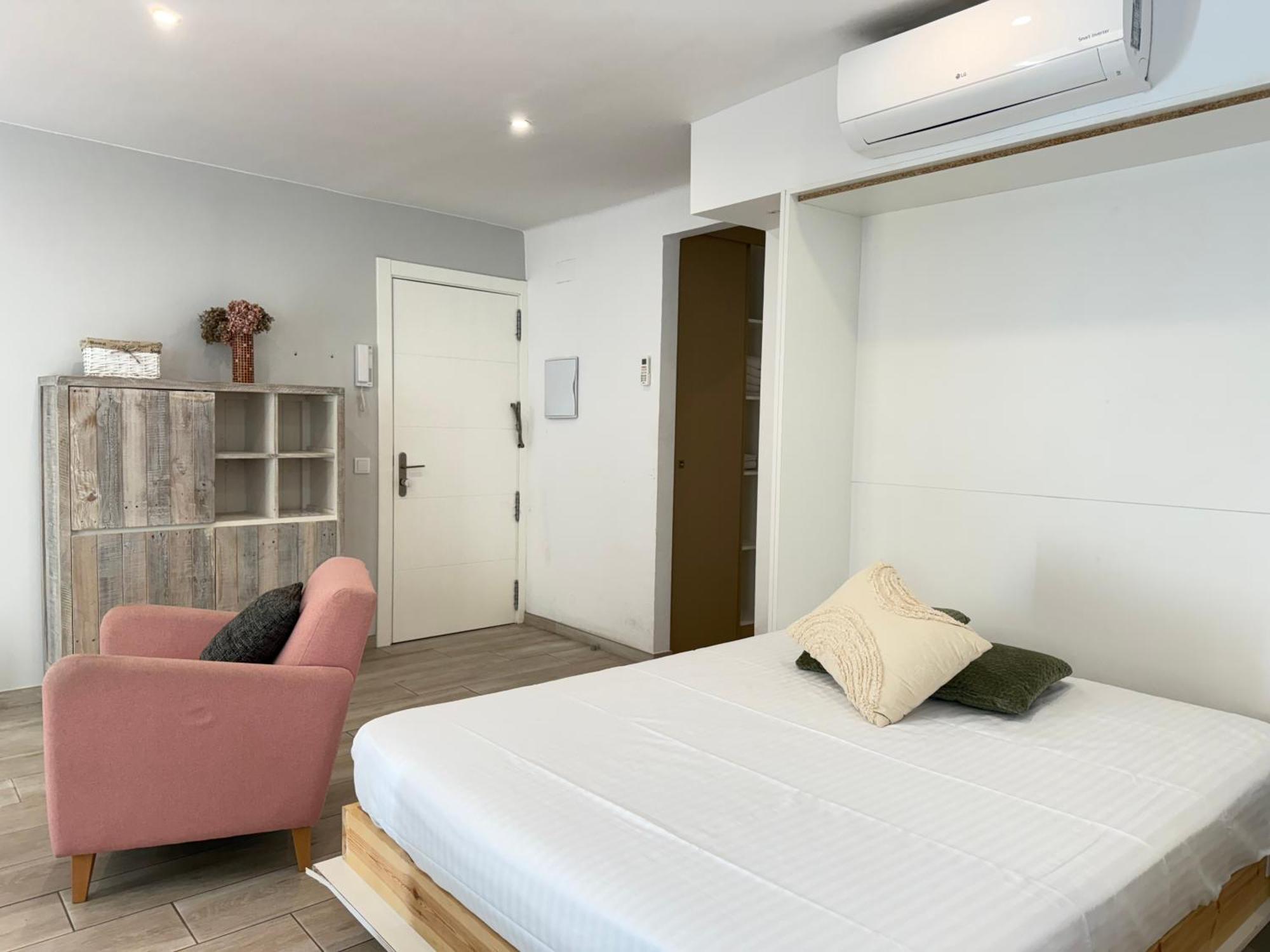 Agi Cosconilles Centro Apartment โรเซส ภายนอก รูปภาพ