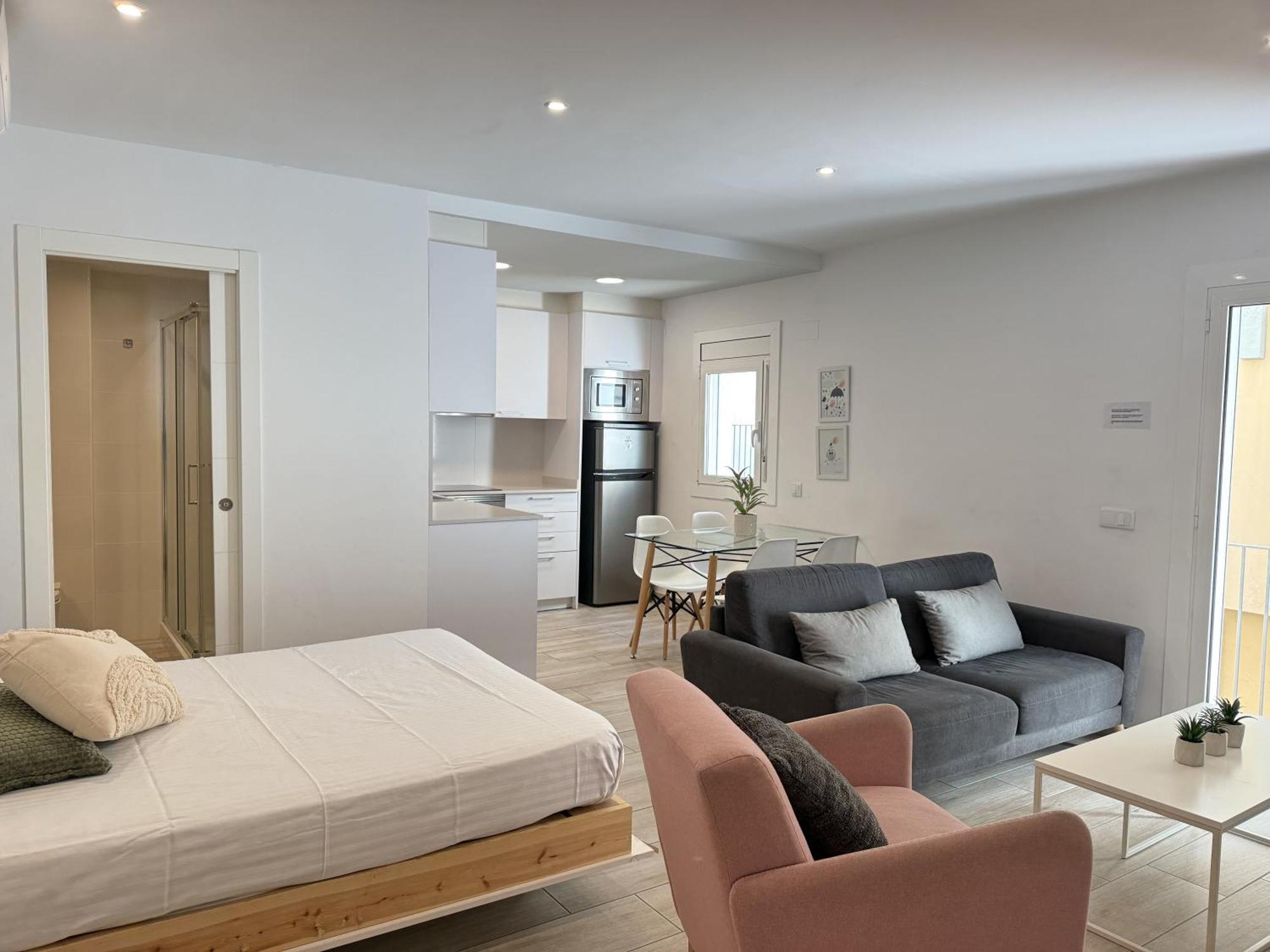 Agi Cosconilles Centro Apartment โรเซส ภายนอก รูปภาพ