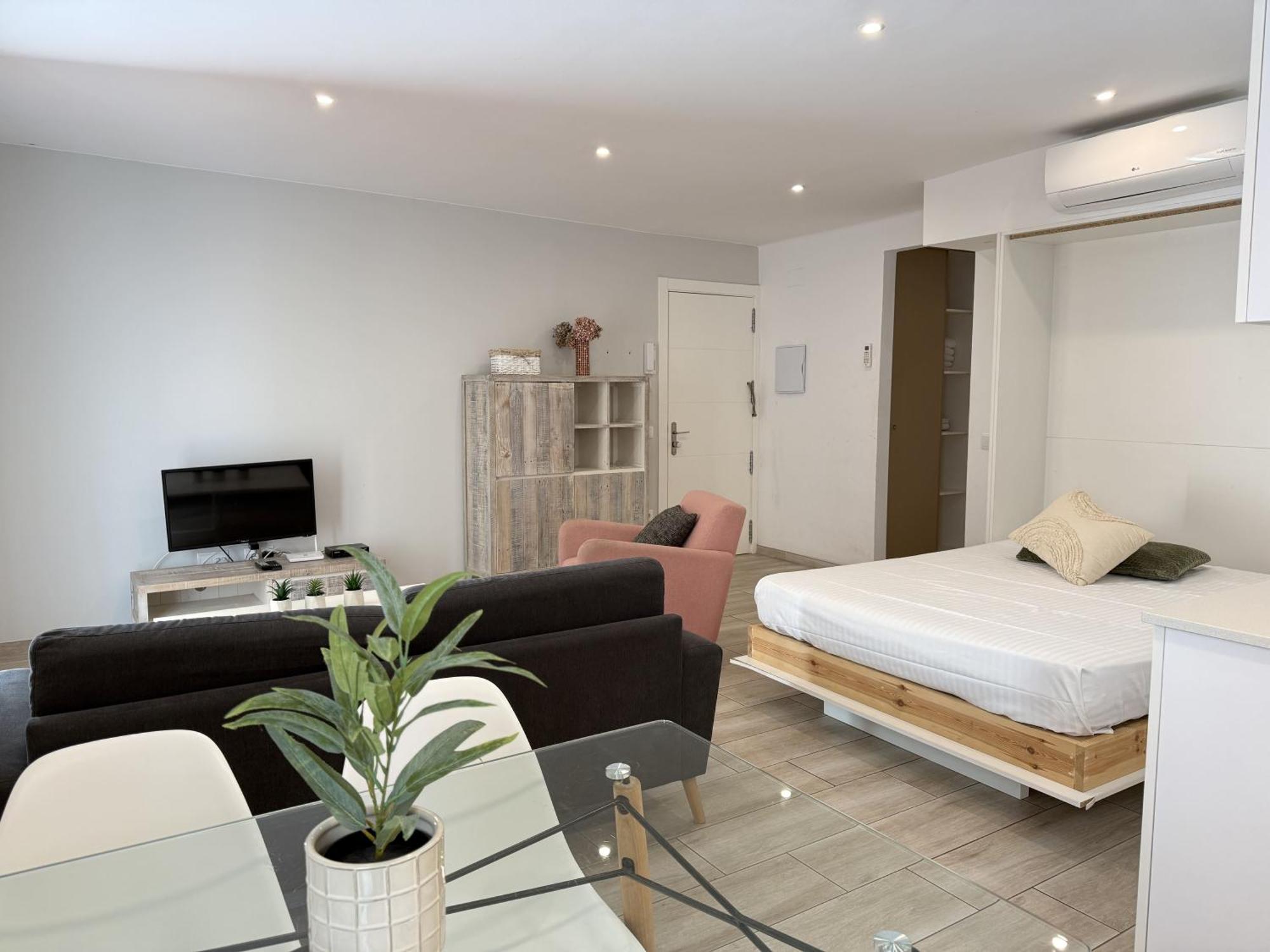 Agi Cosconilles Centro Apartment โรเซส ภายนอก รูปภาพ