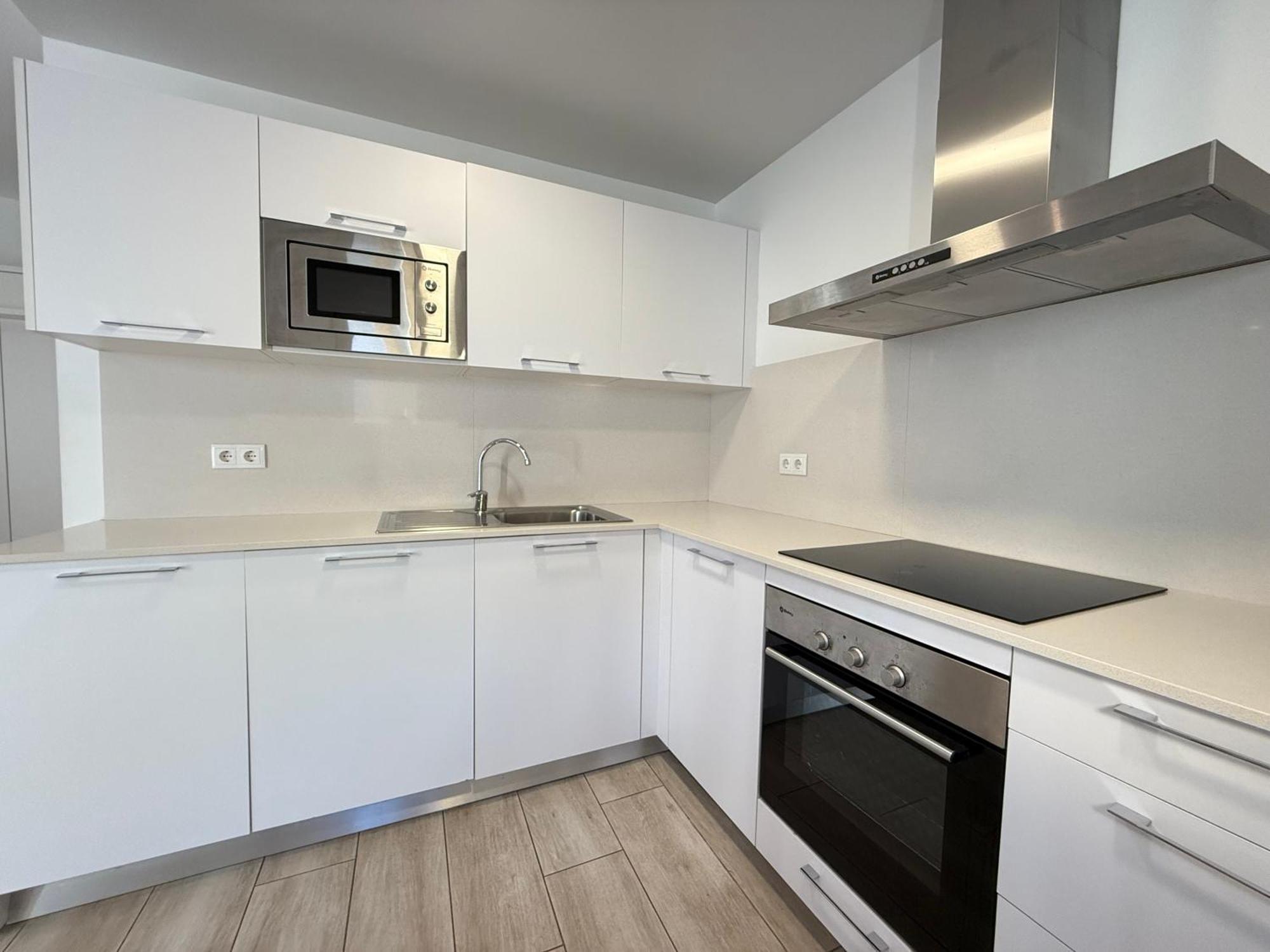 Agi Cosconilles Centro Apartment โรเซส ภายนอก รูปภาพ