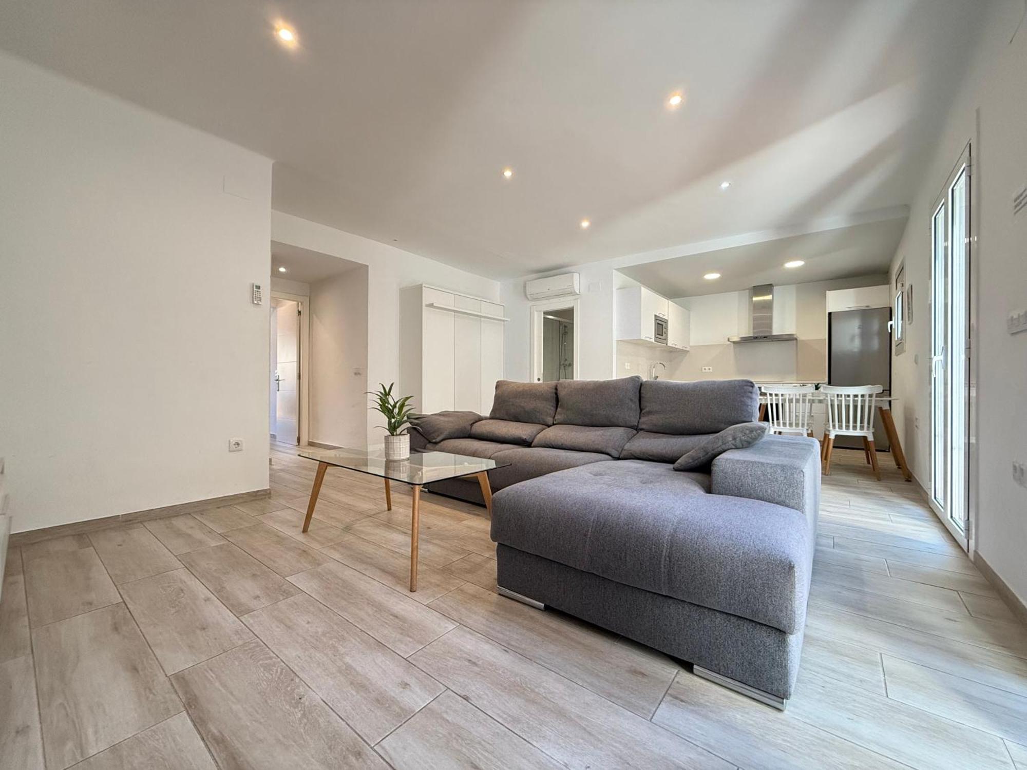 Agi Cosconilles Centro Apartment โรเซส ภายนอก รูปภาพ