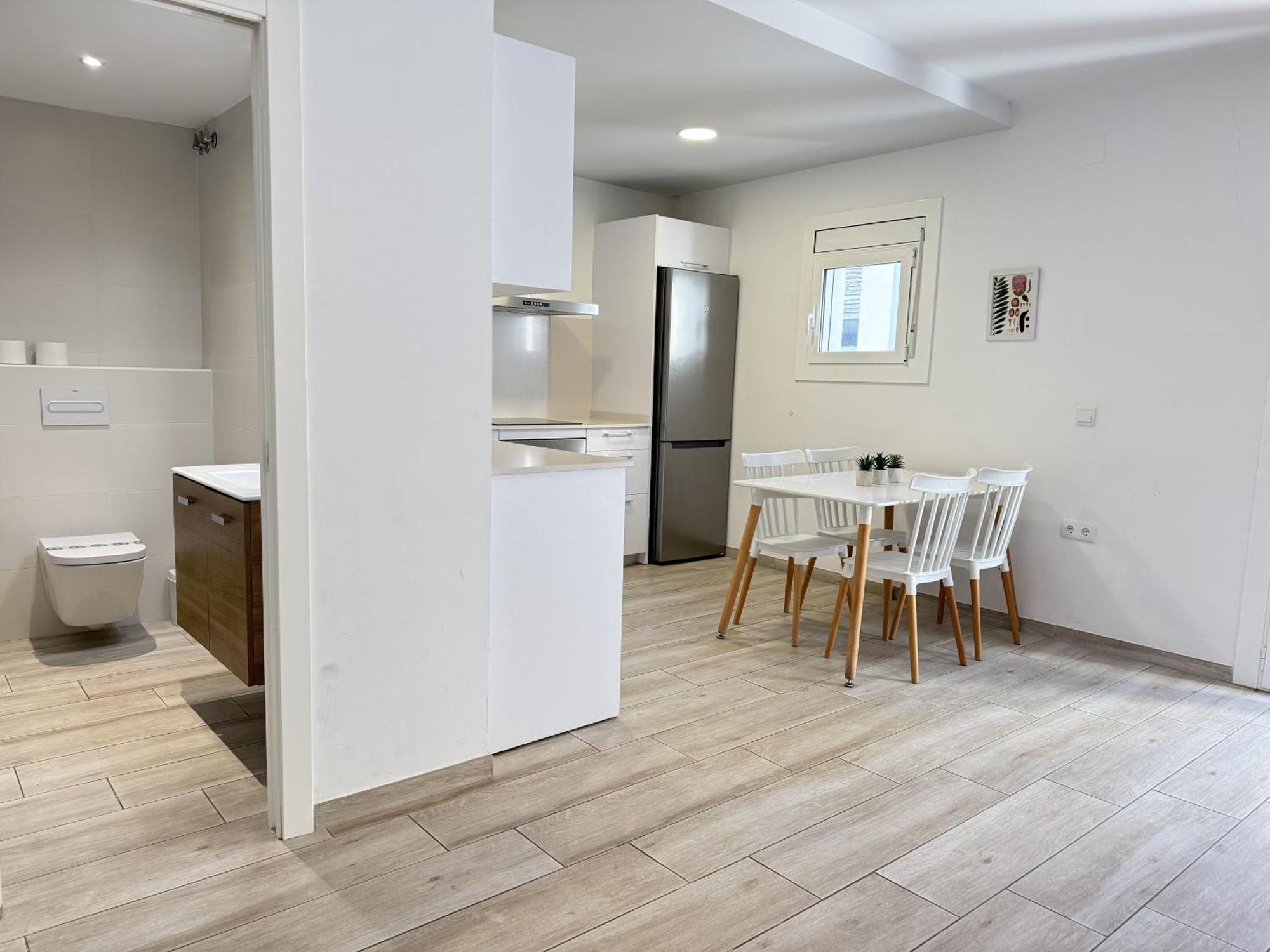 Agi Cosconilles Centro Apartment โรเซส ภายนอก รูปภาพ