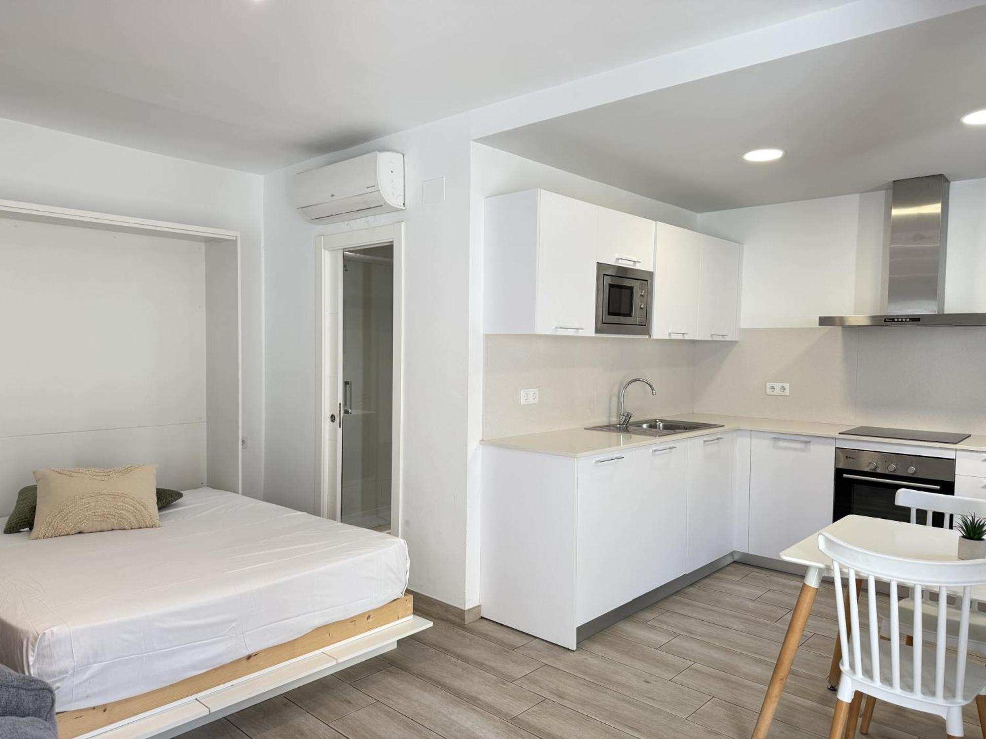 Agi Cosconilles Centro Apartment โรเซส ภายนอก รูปภาพ